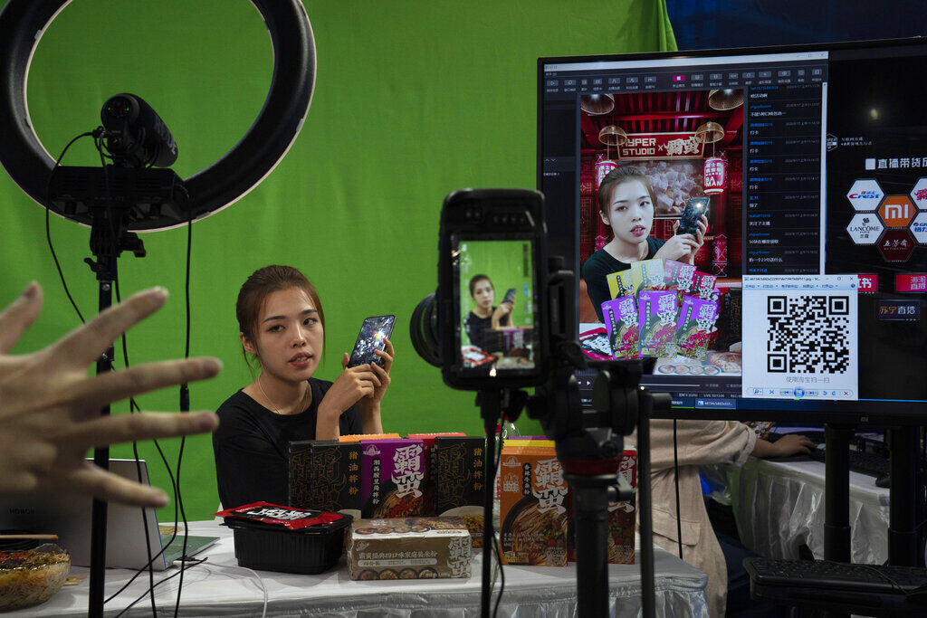 APTOPIX China High Tech Expo